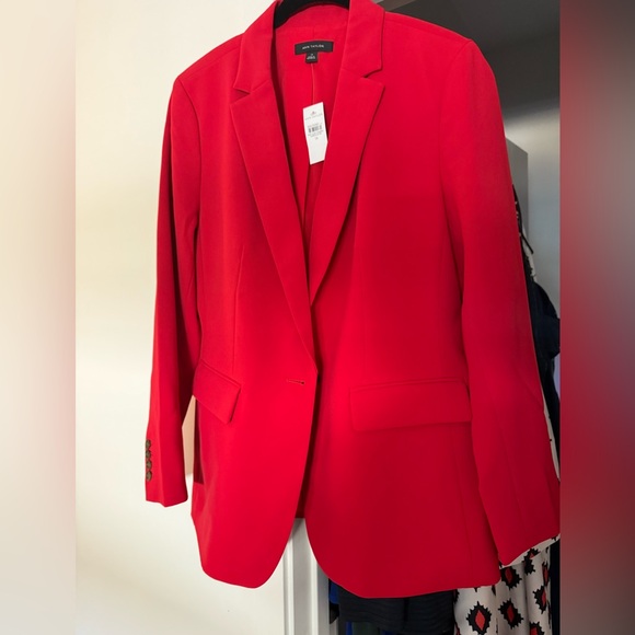 AT Christmas red suit - Picture 1 of 4